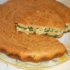 Заливной пирог с зелёным луком и яйцом